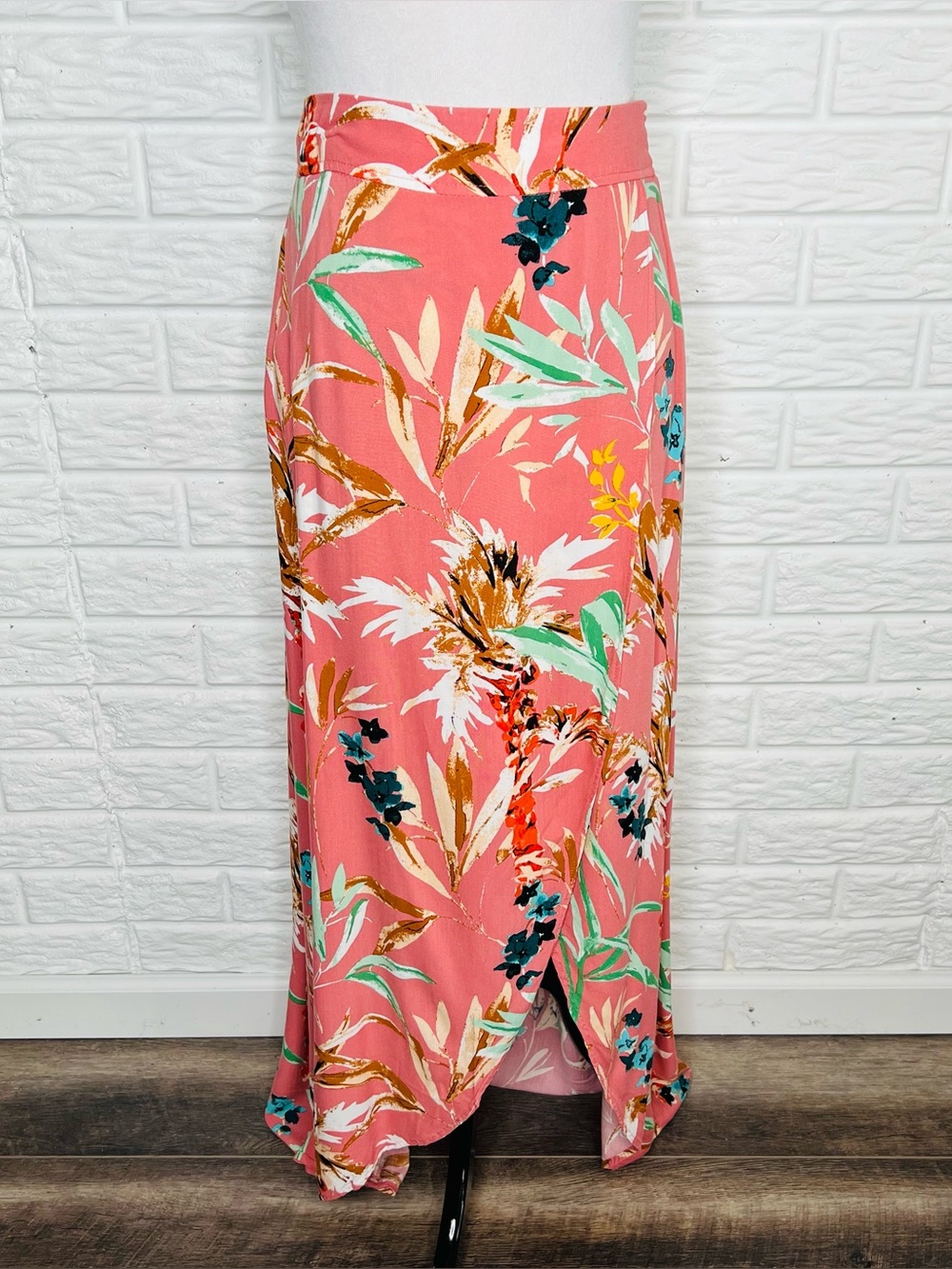 EXPRESS Pink Tropical Floral Tulip Hem Maxi Skirt Size S